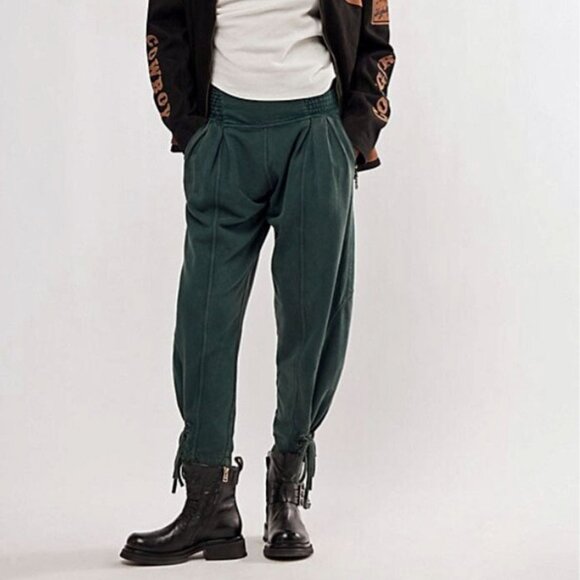 Free People Pants - Free People One Billie Joggers Size Small Super Cute! 💗